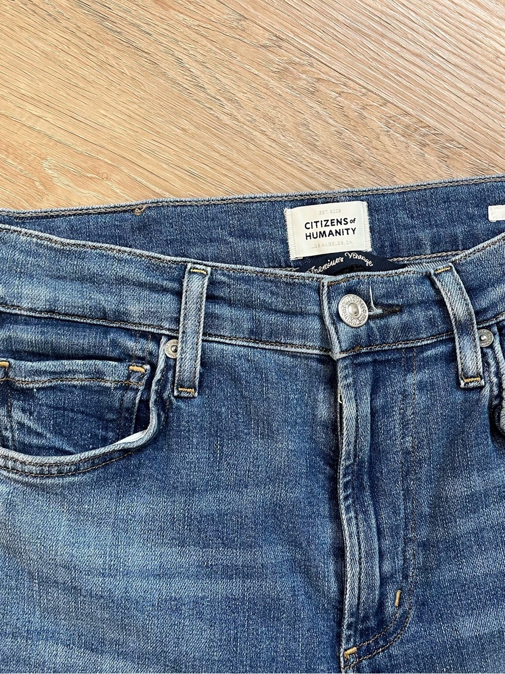 Citizens of Humanity Isola Jeans Size 25- lawless - Picture 4 of 7